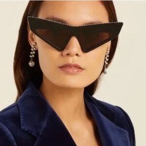 GUCCI Hollywood Forever GG0430 Black Pink Crystal Cateye Sunglasses Msrp $1245